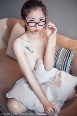 三个黑人玩一个女4p